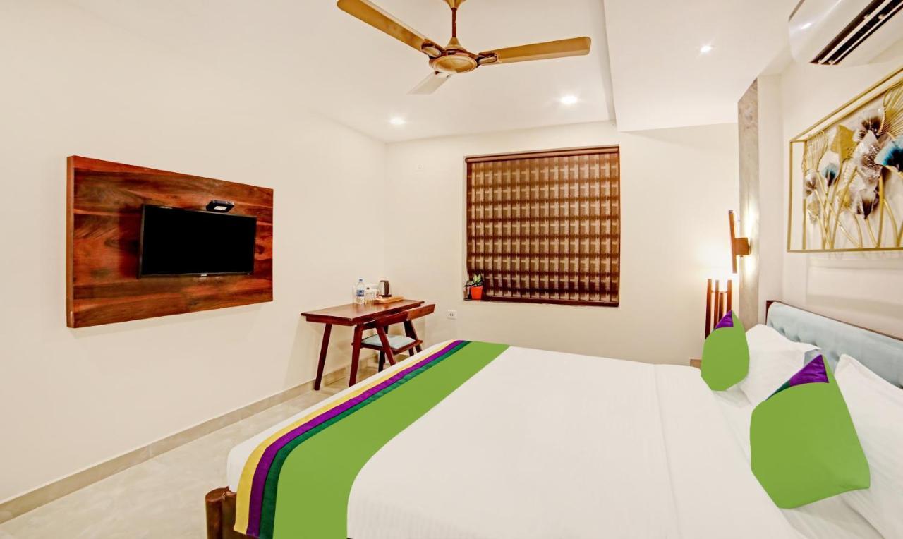 Treebo Lazystay Elite บูบันเนสชวาร์ ภายนอก รูปภาพ