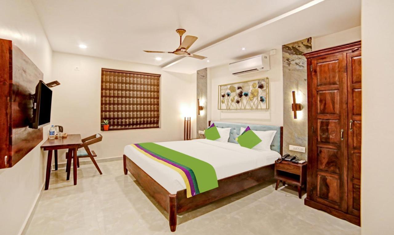 Treebo Lazystay Elite บูบันเนสชวาร์ ภายนอก รูปภาพ
