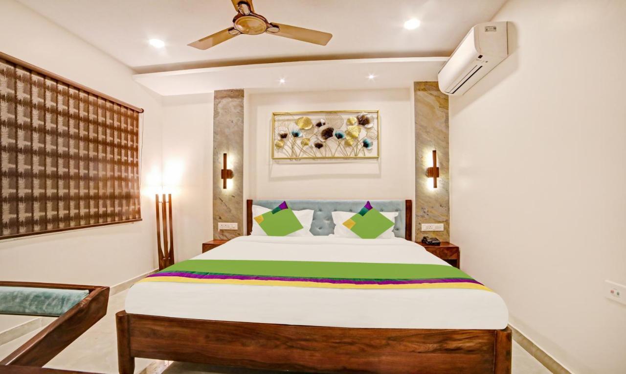 Treebo Lazystay Elite บูบันเนสชวาร์ ภายนอก รูปภาพ